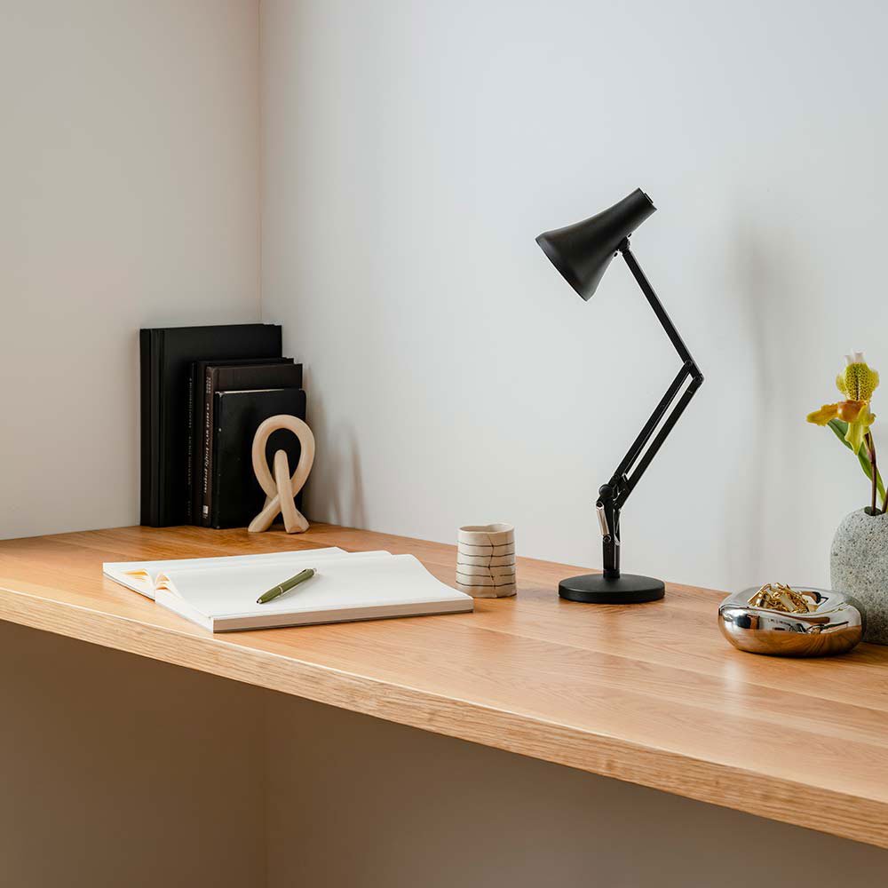90 Mini Mini Desk Lamp Carbon Black