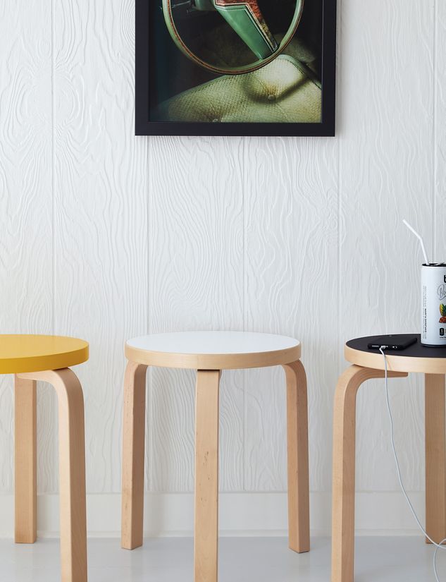 스툴 60 Birch/Yellow 라이프스타일 이미지 6