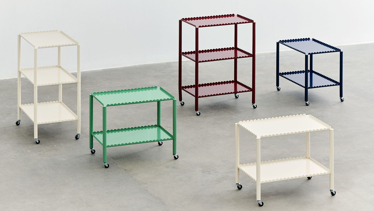 아크 트롤리 하이 앤번 레드 라이프스타일 이미지 9