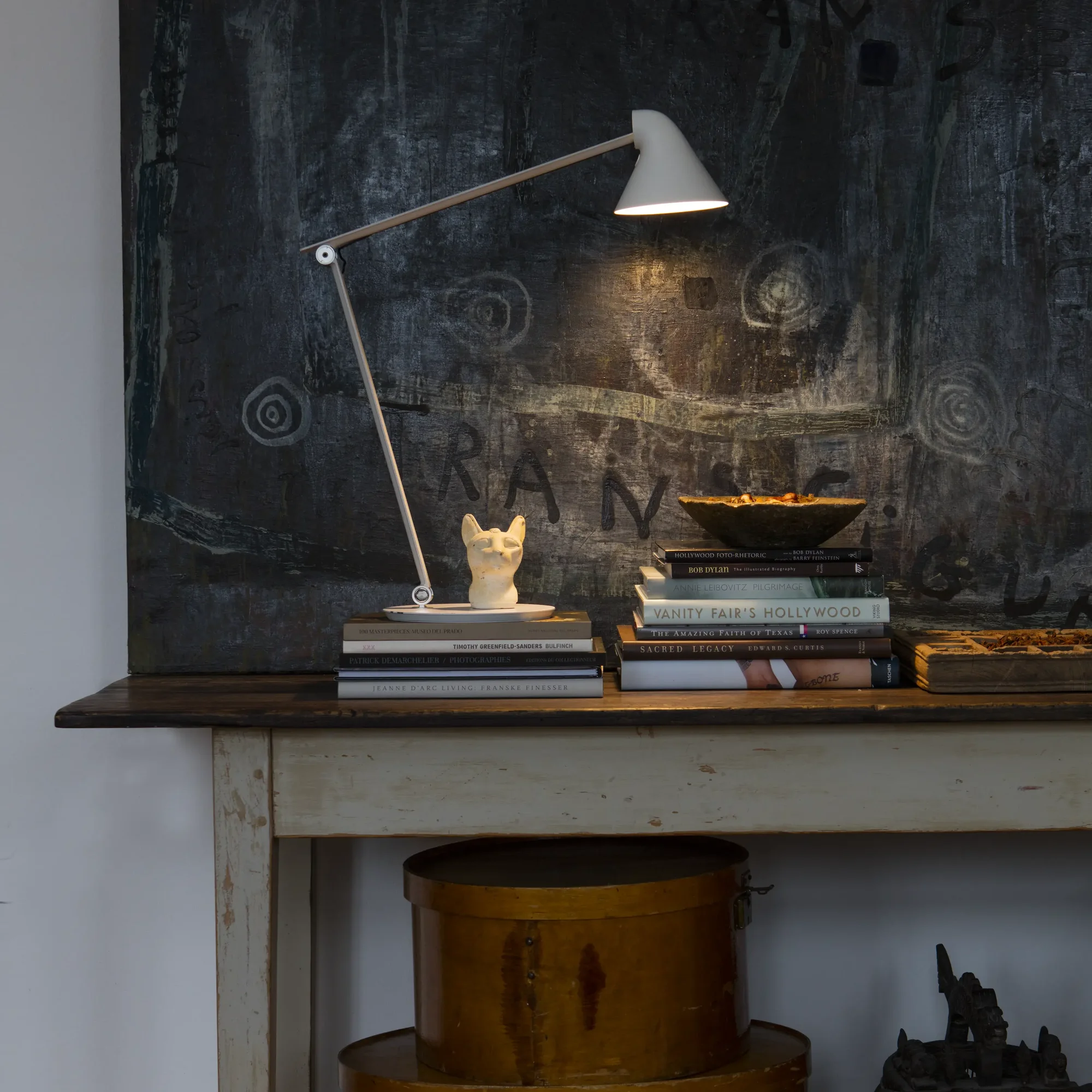 NJP 테이블 램프 블랙 라이프스타일 이미지 5