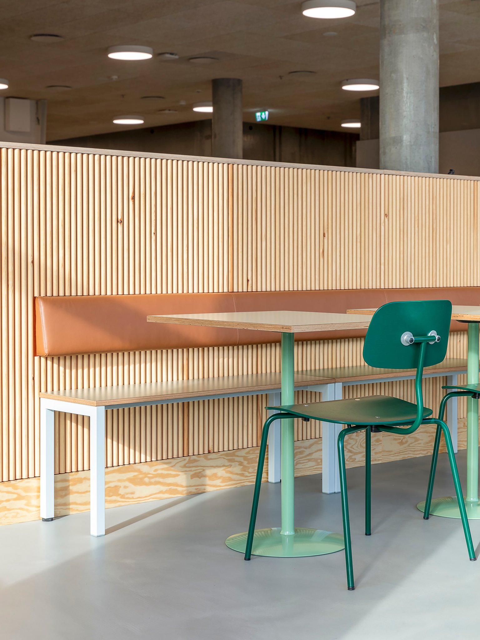 케비 2060 체어 파인 상품 이미지 1