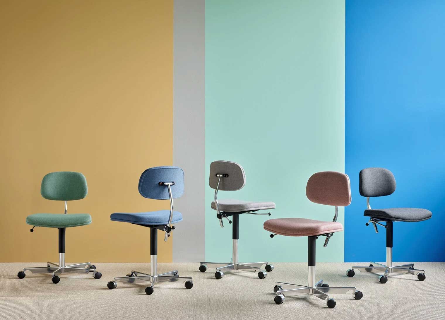 케비 Kevi 2533 체어 MN Stripe Balsamic & Ruby 라이프스타일 이미지 3