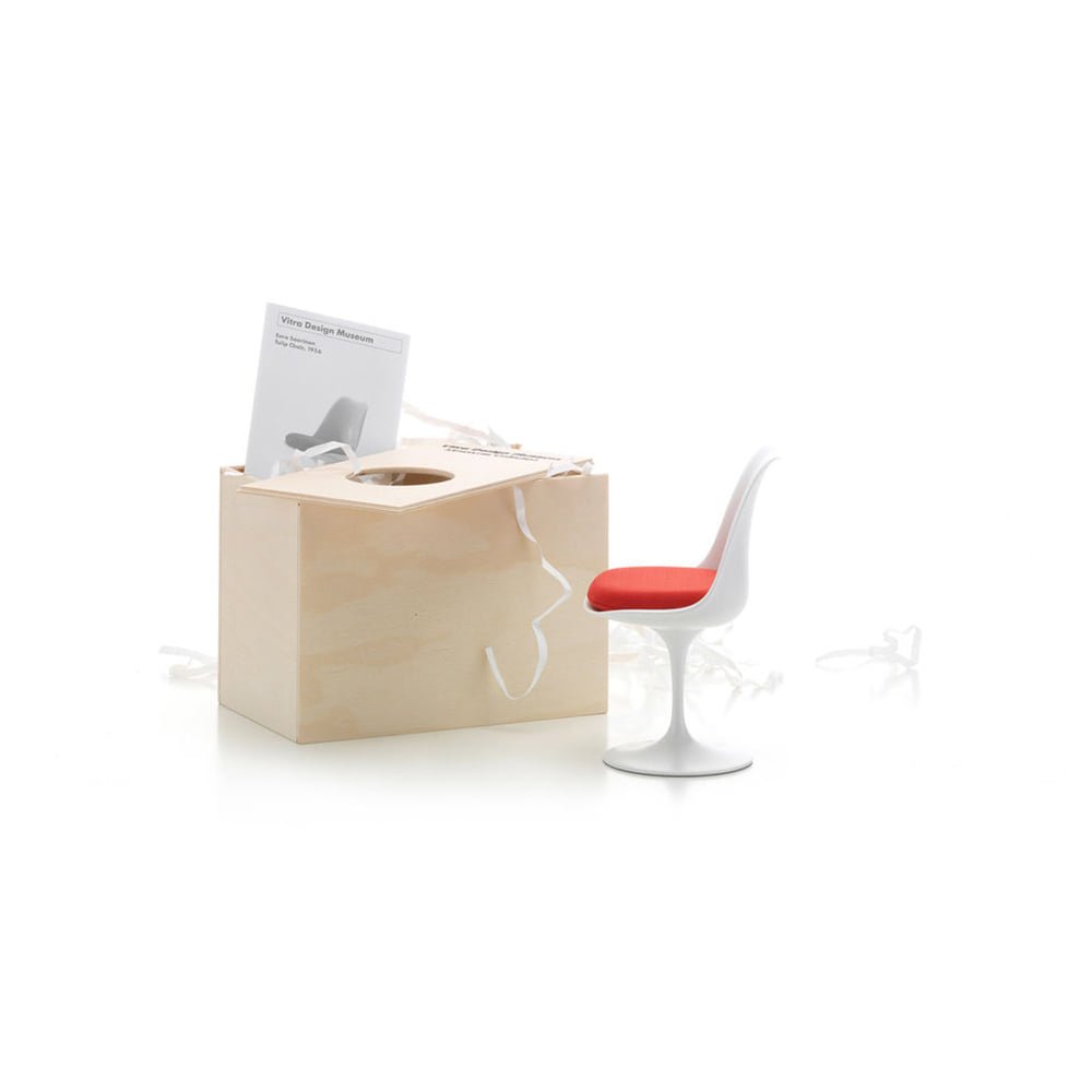 비트라 Miniature Collection Tulip Chair